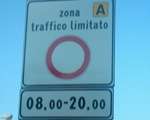 Centro storico chiuso alle auto|La Ztl “conquista” la città etnea