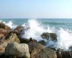 Cede la barra del timone|Due velisti soccorsi in alto mare