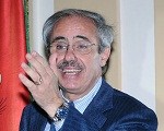 I lettori dicono: “Dimissioni!”