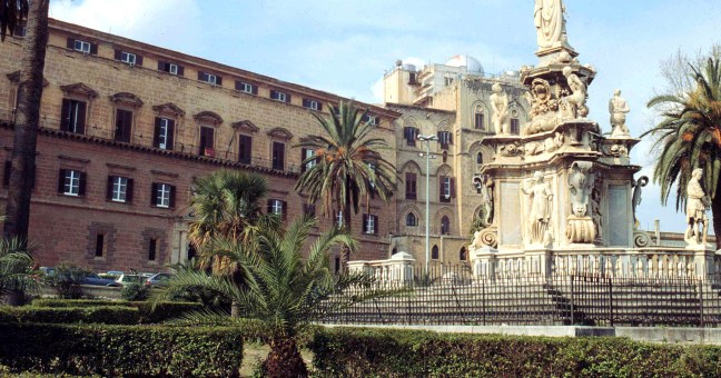Protesta e irruzione all’Ars