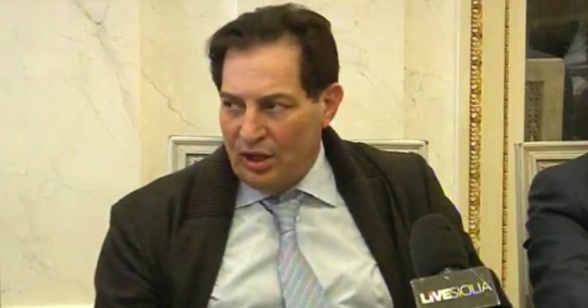 Crocetta: “Precari, tutto ok |L’Udc? Poveri, hanno problemi”