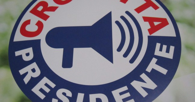 Attacco al Megafono: |”Democrazia alla 5 Stelle”