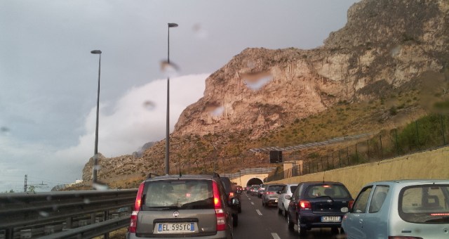 Le olimpiadi del traffico |Partenza da piazza Lennon