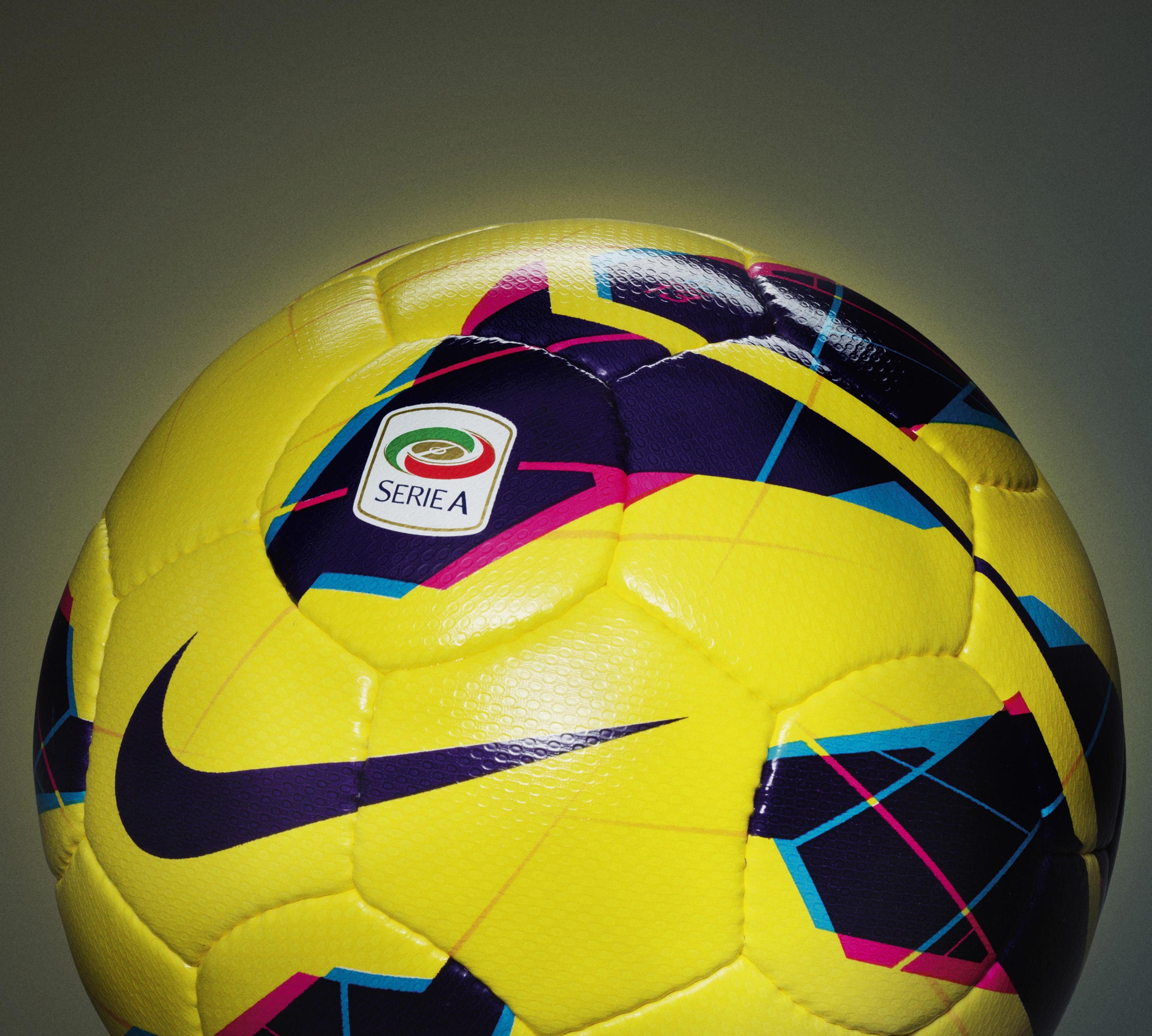 13 мячей. Мяч Nike la Liga Ball. Мяч ла Лиги 2020-2021. Футбольный мяч la Liga 2021. Мяч найк 2012.