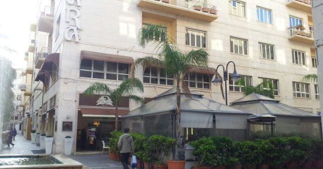 Bar Mazzara, licenziamenti al via
