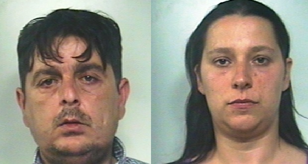 Cocaina nascosta in salotto |Coppia di catanesi in manette