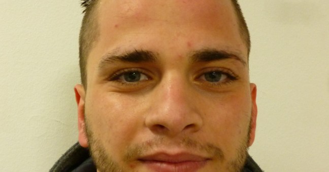 Scippò 2 studentesse al Policlinico | In manette un ragazzo di 21 anni