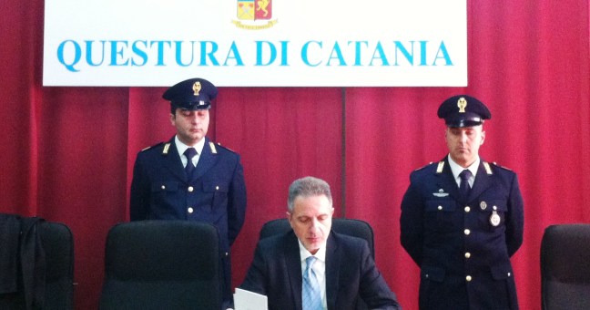 Il web per studenti e insegnanti |Polizia Postale presenta i dati