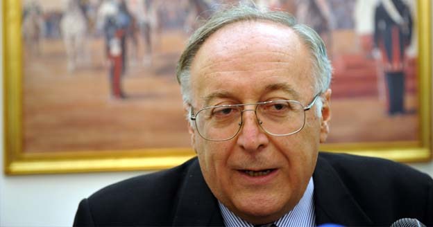 Messineo in pensione, ok del Csm | Corsa a tre per la successione