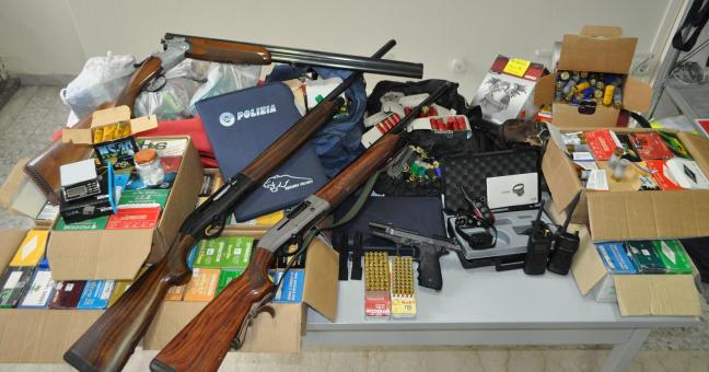 Marito violento e padre aggressivo |Polizia arresta 48enne