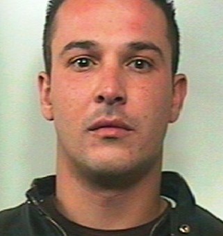 Colto con le mani nel sacco |Carabinieri arrestano ladro