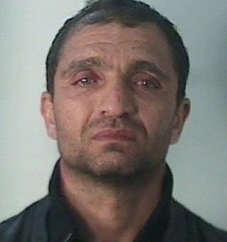 “Lucciola” si rifiuta e lui la rapina |Carabinieri arrestano 36enne