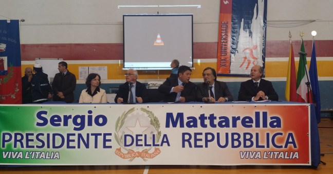 “Mattarella, se non ci fosse| bisognerebbe inventarlo”