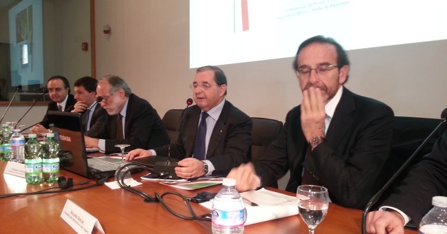Nencini a Palermo: “Per la Sicilia |dieci miliardi per i trasporti”