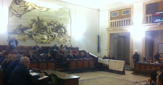 Consiglio, l’aula legge i nomi |delle vittime innocenti di mafia