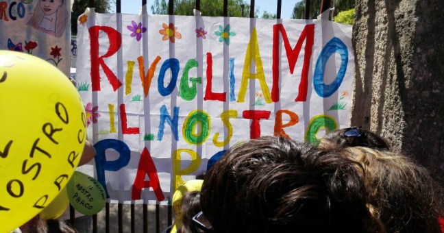 “Rivogliamo il nostro parco” | Bimbi in piazza per il Cassarà
