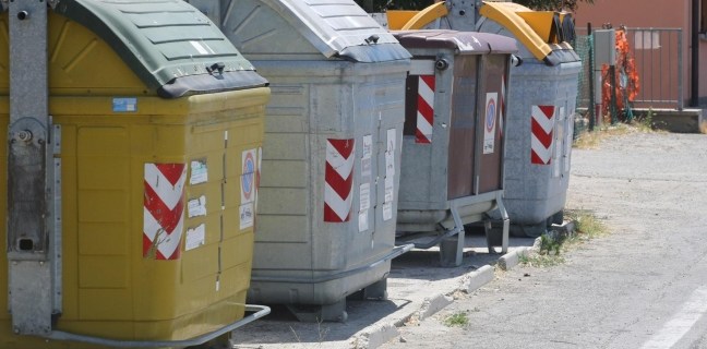 Protesta dei senza casa a Mondello | In strada contro la Rap