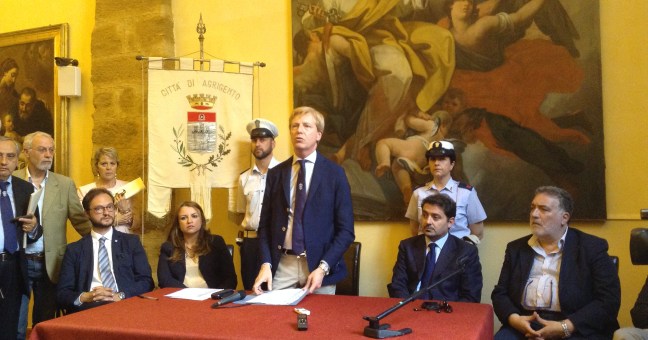 Agrigento, ecco la giunta Firetto | “Volti nuovi per chiudere col passato”