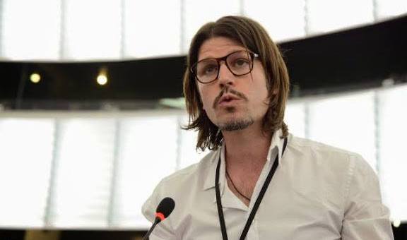 Rifiuti, l’allarme di Corrao | “Dal 15 luglio sarà caos”
