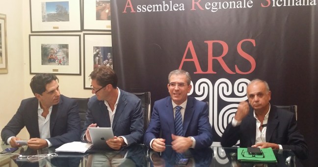 Forza Italia rottama Crocetta: | “La Sicilia ha perso 800 milioni”