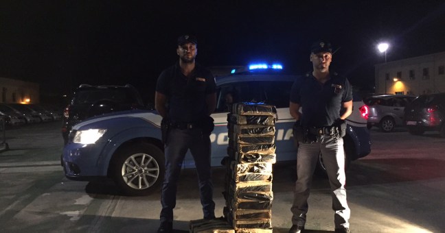 Sorpreso a trasportare hashish | Operaio arrestato a Palermo