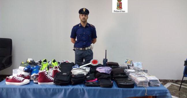 Abusivi e merce contraffatta| Blitz e sequestri a Balestrate
