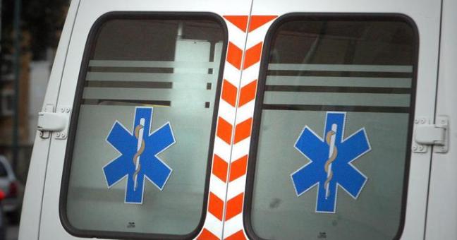 Cade dal tetto di un capannone | Perde la vita operaio 43enne