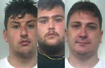 Blitz dei carabinieri, 3 arresti |Sequestro di droga e contanti