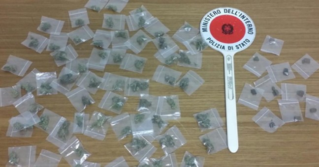 Librino controlli della polizia |Denunciati esercenti e spacciatori