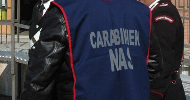Maxi sequestro di alimenti | Conservati in luogo non igienico