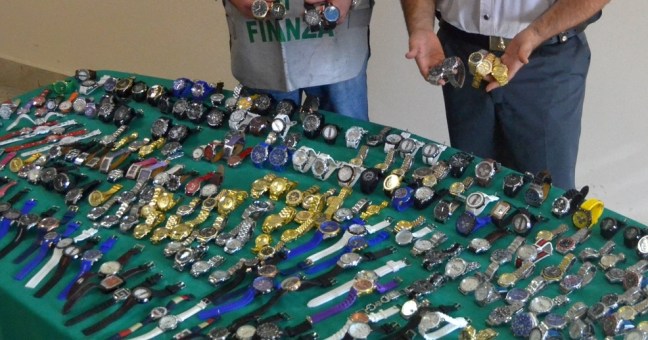 Operazione delle Fiamme gialle |Sequestrati orologi contraffatti