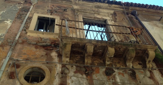 San Berillo, il quartiere “ferito” |Domenica assemblea pubblica