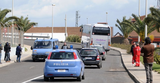 Cara , chiesto rinvio a giudizio per 5 |”Campagna acquisti per la maggioranza”