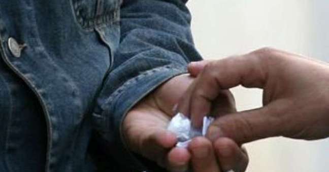 Droga, arrestato un minorenne