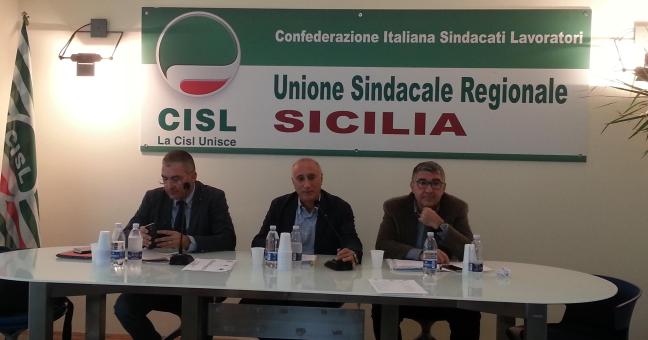 La manovra non piace ai sindacati | “Manca un piano di sviluppo”