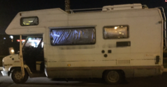 Camper a luci rosse | al centro commerciale