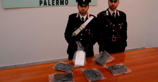 Sei chili di cocaina in auto | Arrestato un napoletano
