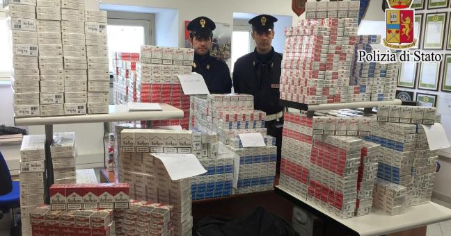 In auto con 150 chili di sigarette | Arrestati quattro palermitani