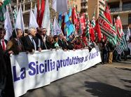 Dimezzati i permessi sindacali | Ma nell’Isola sono ancora tanti