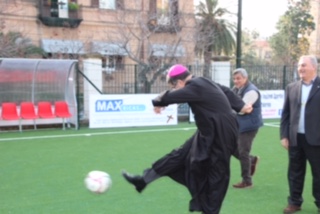 I calci del vescovo (al pallone)