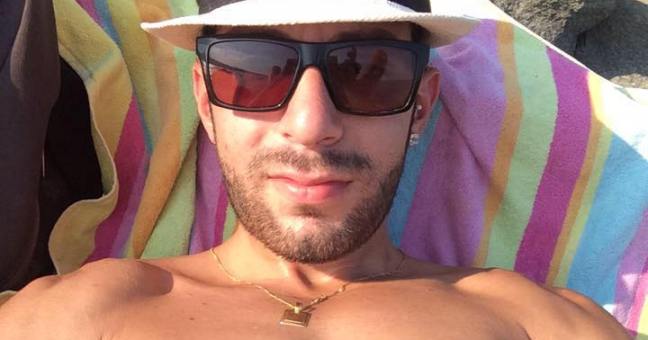 Schianto nella notte, muore 20enne |Gli amici: “Un angelo in cielo”