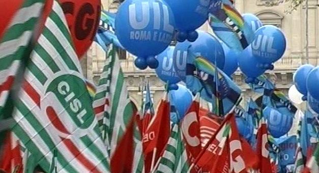 Sindacati in piazza | “Cambiare la Fornero”