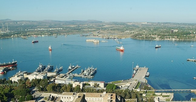 Inchiesta petrolio, il filone siciliano | Nel mirino il porto di Augusta