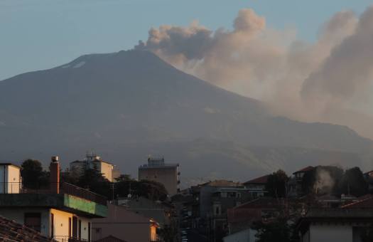 Etna, nuovo parossismo |Lo spettacolo del vulcano