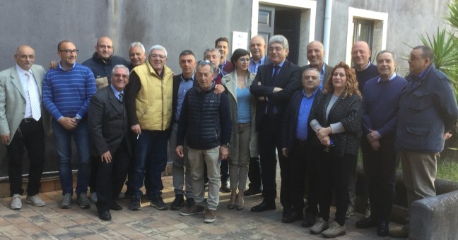 “La politica dei proclami |ci ha davvero stufato”