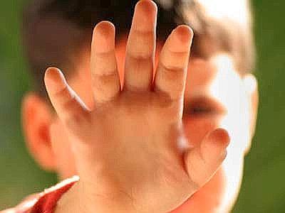 Bambina quasi rapita | Guarda il VIDEO