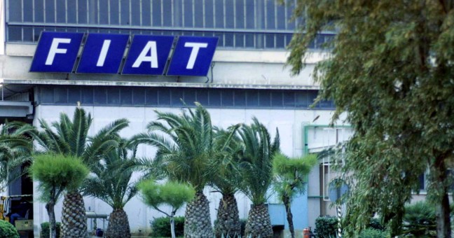Ex Fiat, la protesta Blutec | Gli operai sui binari