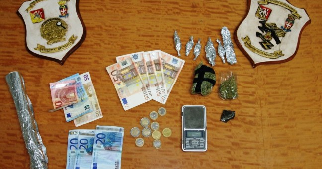 Spacciavano in pieno centro |Due arresti e due denunce