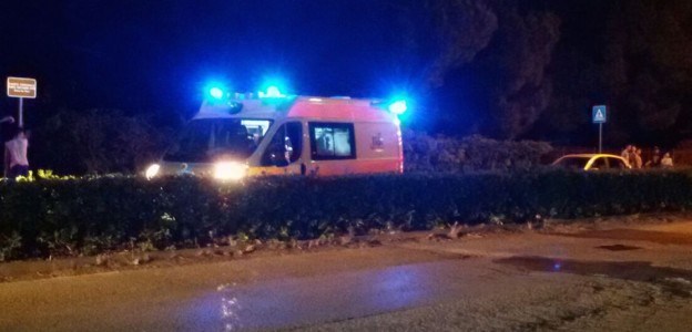 Moto si schianta contro un’auto | Scontro nella notte anche sulla A29