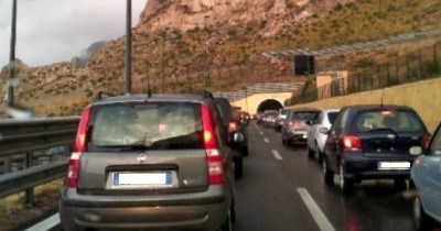 Parte l’esodo di Ferragosto | Lunghe code sulle autostrade
